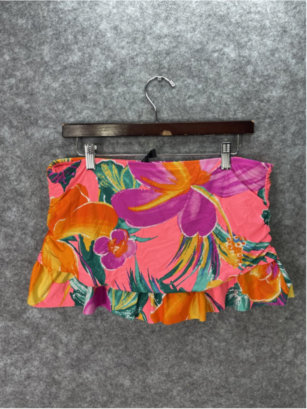 La Blanca Swim Skirt Womens 14 Pink Floral Ruffle Built In Brief Tropical Print - Picture 9 of 11